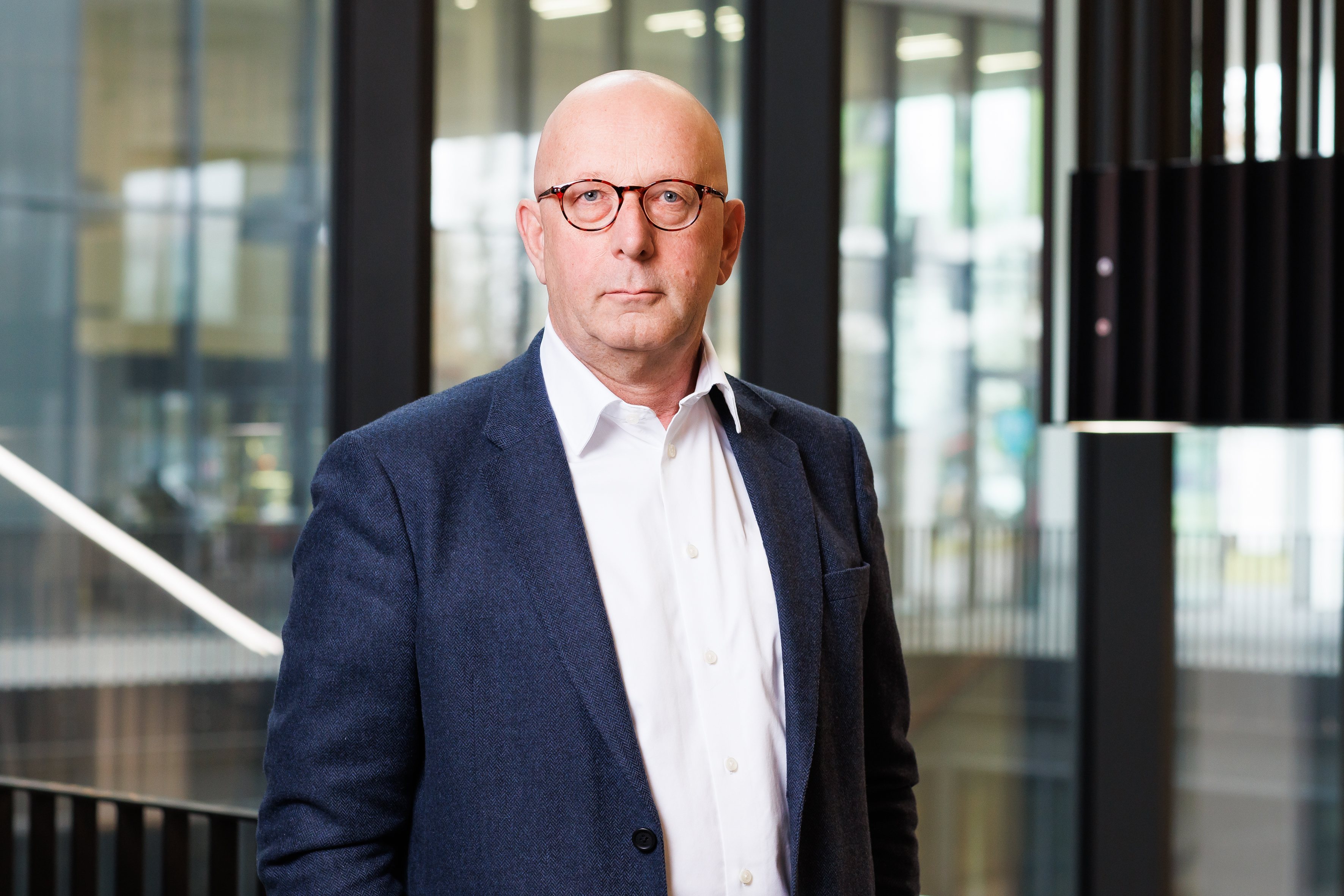 Prof Eric TSCHIRHART