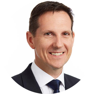 Jason Baker - Directeur financier